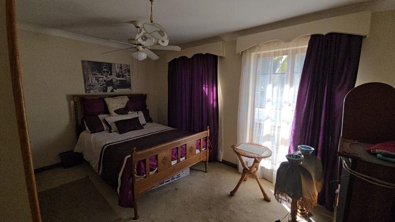 5 Bedroom Property for Sale in Ninapark Gauteng