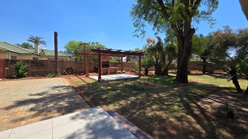 4 Bedroom Property for Sale in The Orchards Gauteng