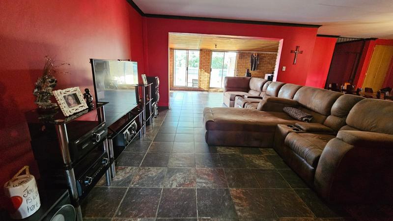 3 Bedroom Property for Sale in Theresa Park Gauteng