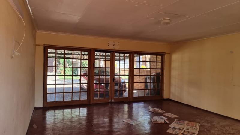 3 Bedroom Property for Sale in Theresa Park Gauteng