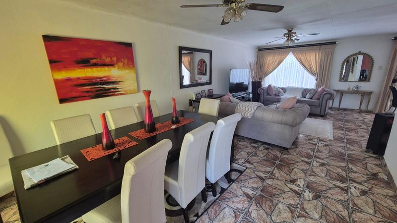 3 Bedroom Property for Sale in Theresa Park Gauteng