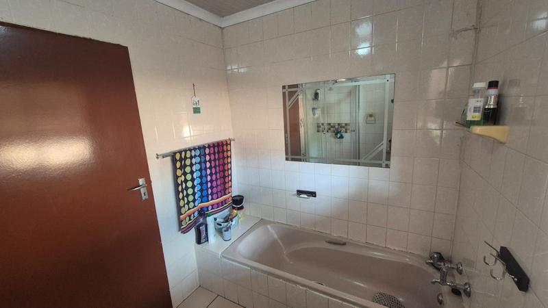 3 Bedroom Property for Sale in Theresa Park Gauteng