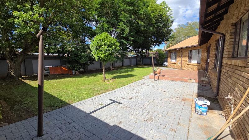 3 Bedroom Property for Sale in Theresa Park Gauteng