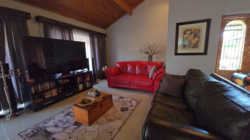 4 Bedroom Property for Sale in Dorandia Gauteng