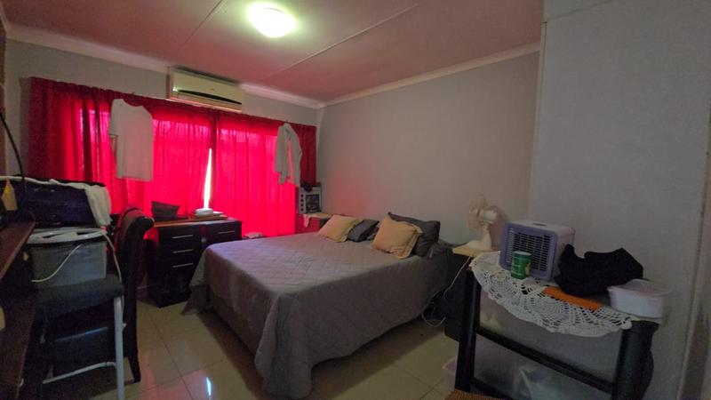 4 Bedroom Property for Sale in Dorandia Gauteng