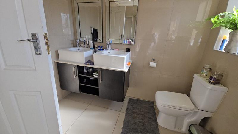 4 Bedroom Property for Sale in Dorandia Gauteng