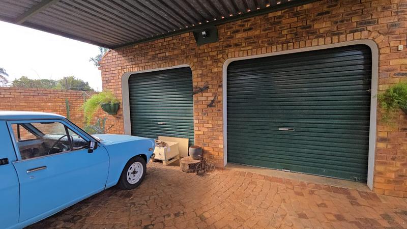 4 Bedroom Property for Sale in Dorandia Gauteng