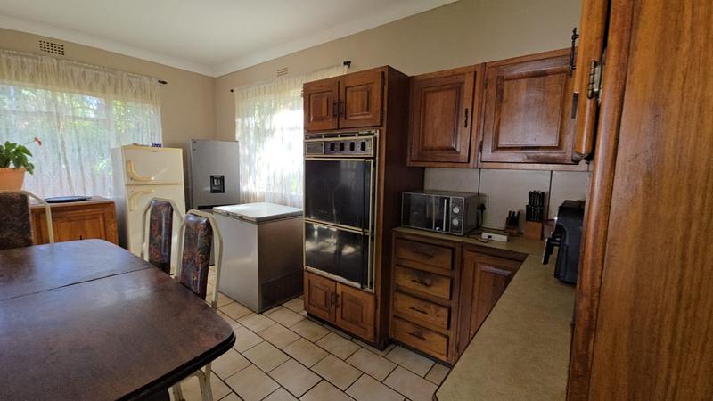 4 Bedroom Property for Sale in Dorandia Gauteng