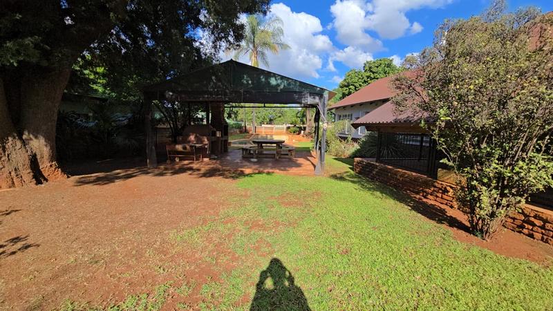 4 Bedroom Property for Sale in Dorandia Gauteng