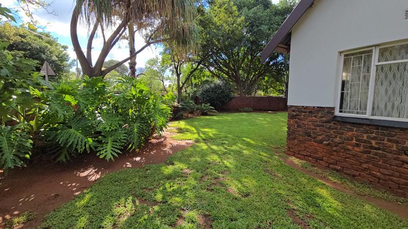 4 Bedroom Property for Sale in Dorandia Gauteng