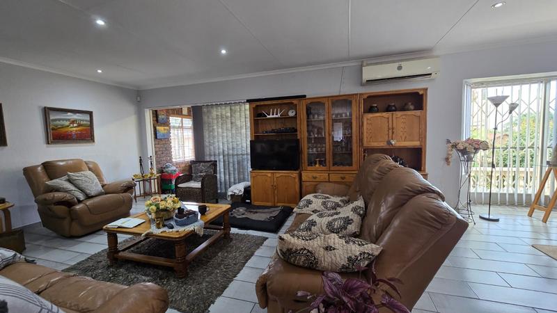 3 Bedroom Property for Sale in Florauna Gauteng