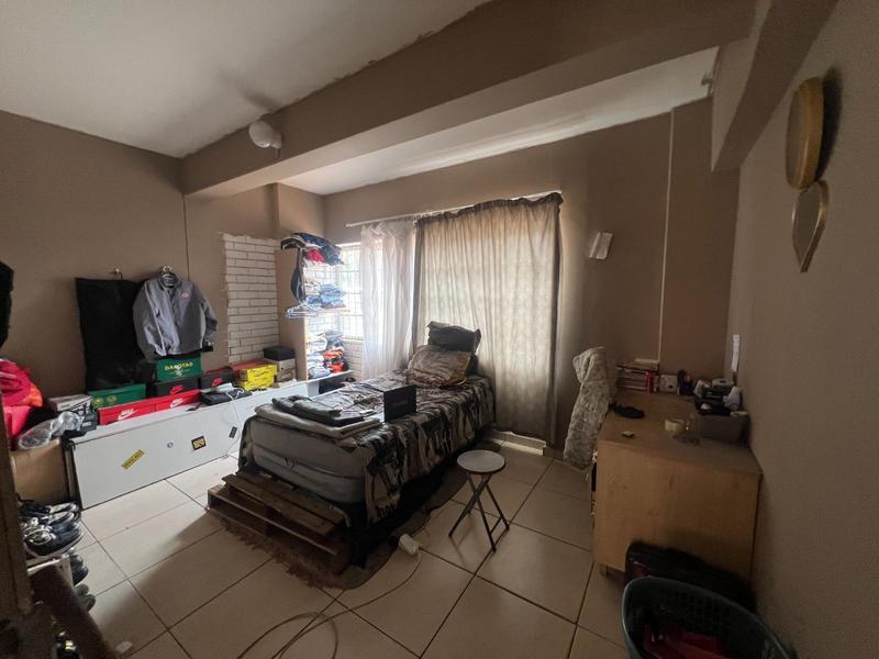 2 Bedroom Property for Sale in Sunnyside Gauteng