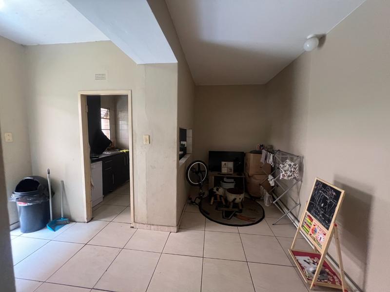 2 Bedroom Property for Sale in Sunnyside Gauteng