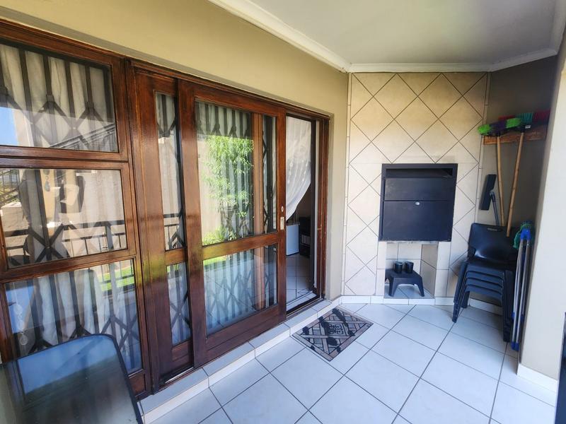 2 Bedroom Property for Sale in Meyersdal Gauteng