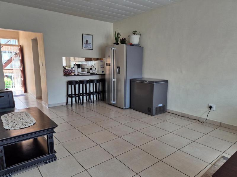 2 Bedroom Property for Sale in New Redruth Gauteng