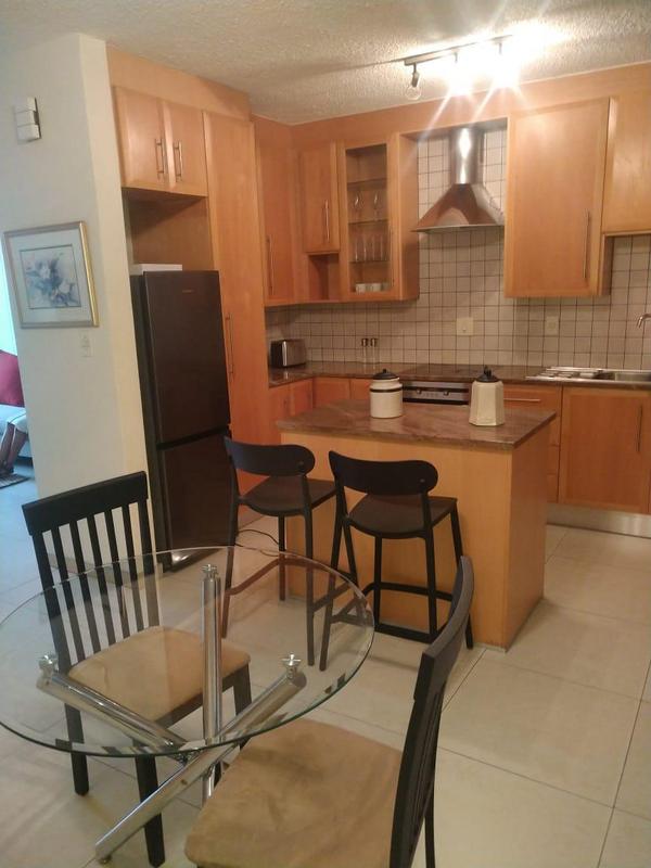 To Let 1 Bedroom Property for Rent in Sandhurst Gauteng