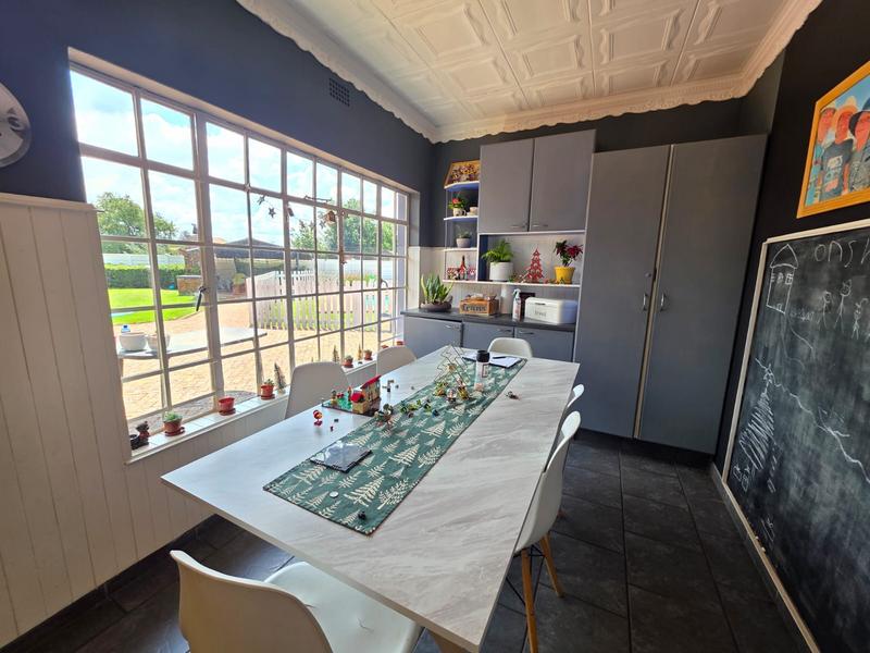 5 Bedroom Property for Sale in Golf Park Gauteng