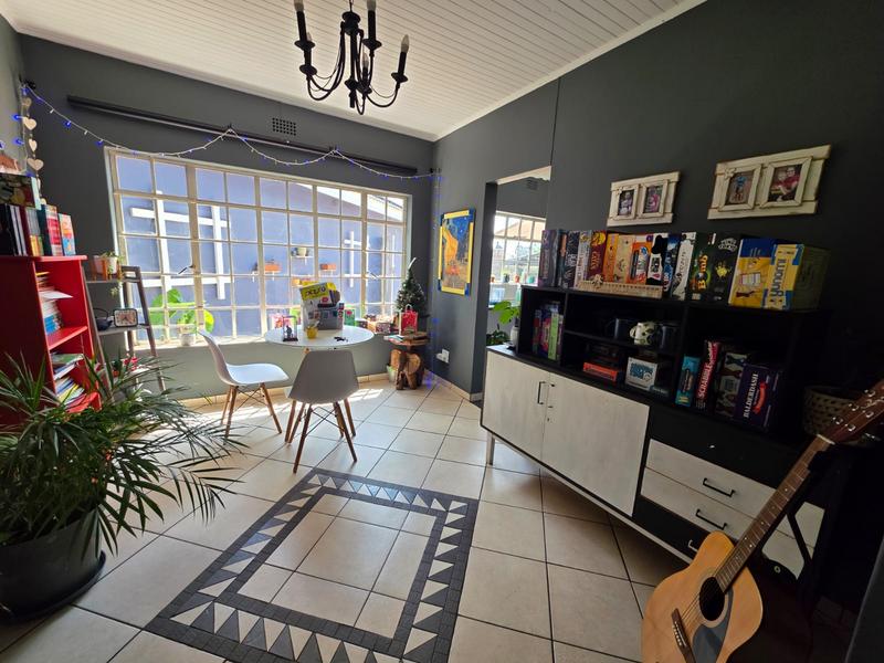 5 Bedroom Property for Sale in Golf Park Gauteng