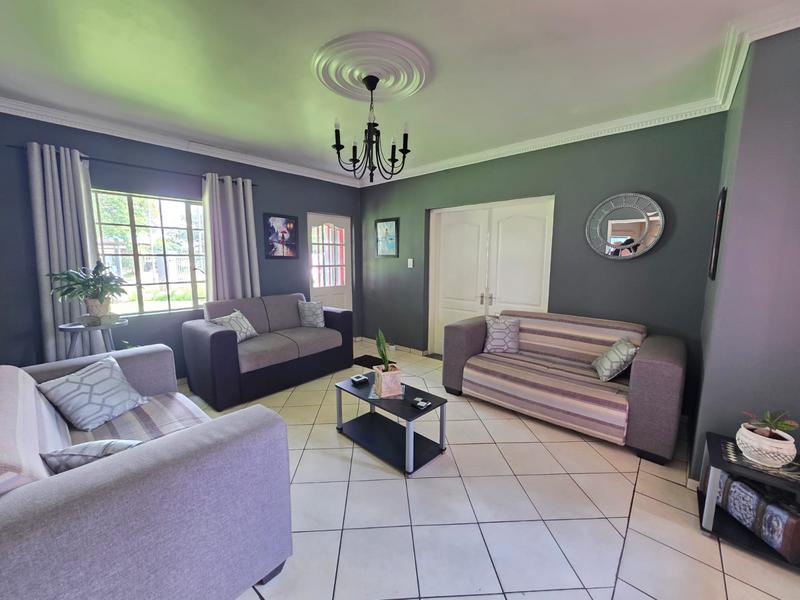 5 Bedroom Property for Sale in Golf Park Gauteng