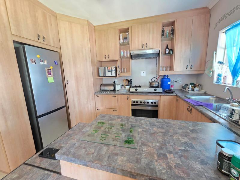 5 Bedroom Property for Sale in Golf Park Gauteng