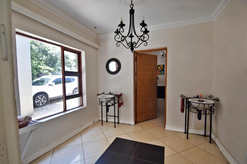 7 Bedroom Property for Sale in Morningside Gauteng