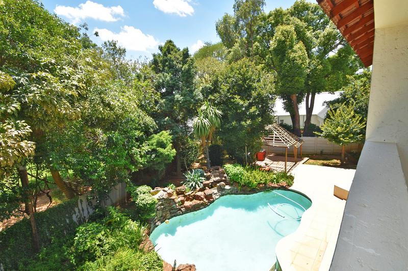 7 Bedroom Property for Sale in Morningside Gauteng