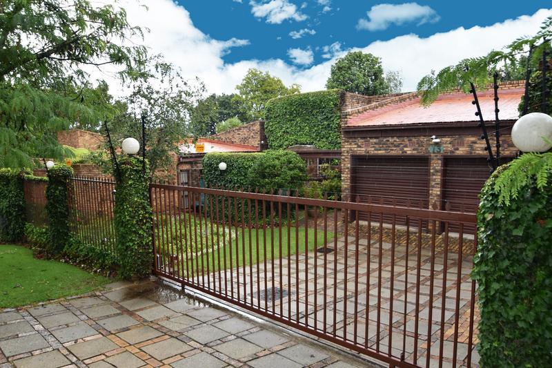 3 Bedroom Property for Sale in Morningside Manor Gauteng