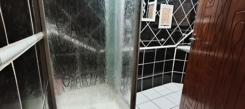 4 Bedroom Property for Sale in Booysens Gauteng