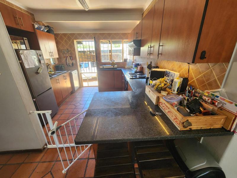 2 Bedroom Property for Sale in Garsfontein Gauteng