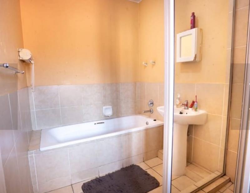 2 Bedroom Property for Sale in Boksburg Gauteng