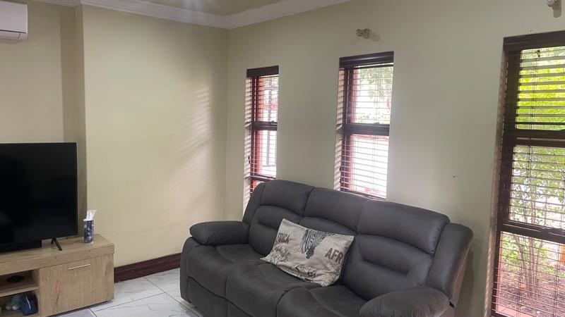 3 Bedroom Property for Sale in Eldoglen Gauteng