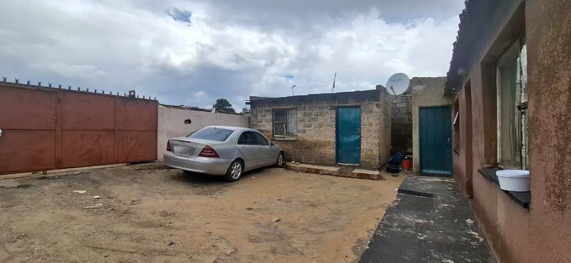8 Bedroom Property for Sale in Tembisa Gauteng