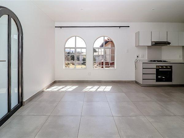 To Let 1 Bedroom Property for Rent in Bedfordview Gauteng