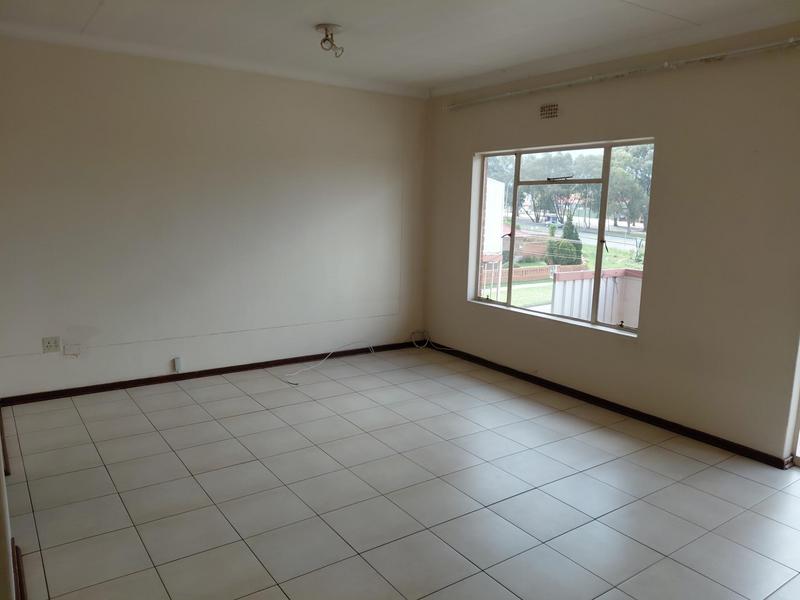 To Let 2 Bedroom Property for Rent in Gillview Gauteng