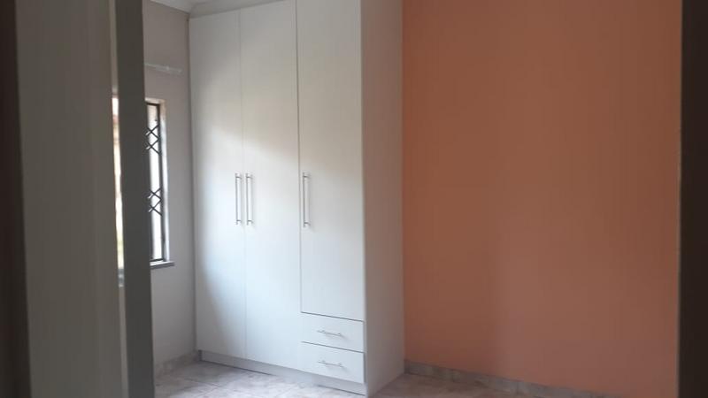 To Let 5 Bedroom Property for Rent in Glenhazel Gauteng