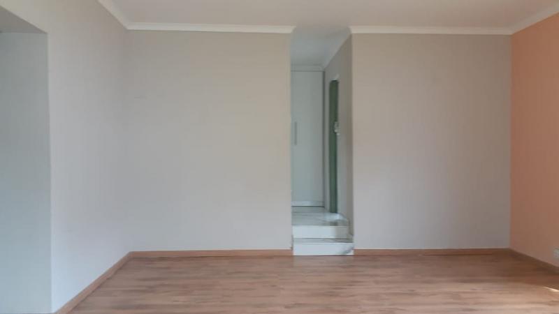 To Let 5 Bedroom Property for Rent in Glenhazel Gauteng