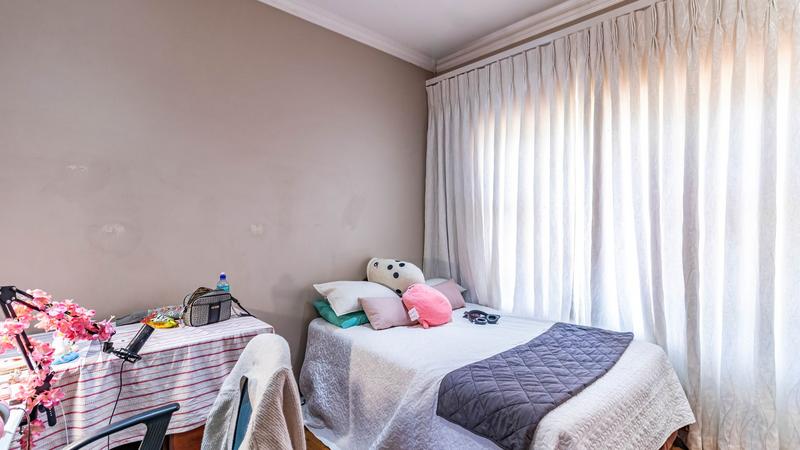 4 Bedroom Property for Sale in Midlands Estate Gauteng