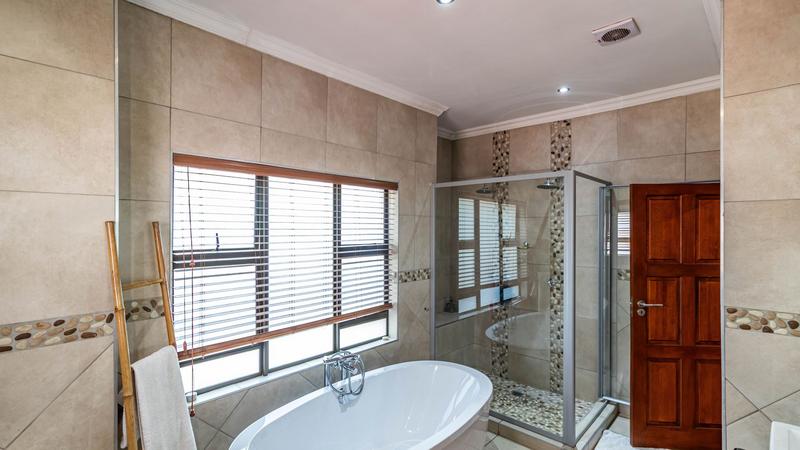 4 Bedroom Property for Sale in Midlands Estate Gauteng