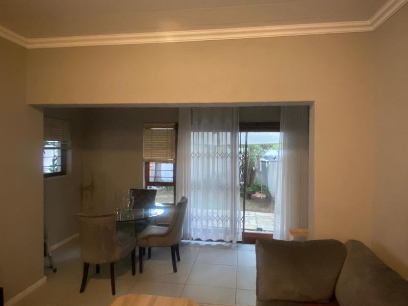2 Bedroom Property for Sale in Lonehill Gauteng
