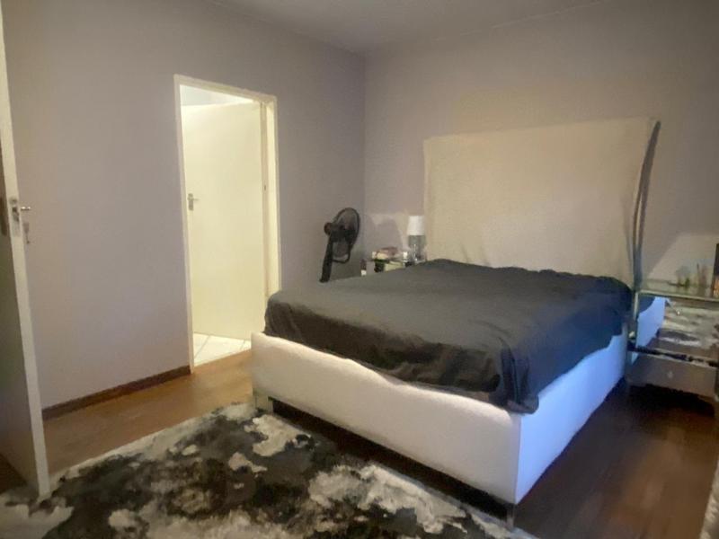 2 Bedroom Property for Sale in Lonehill Gauteng