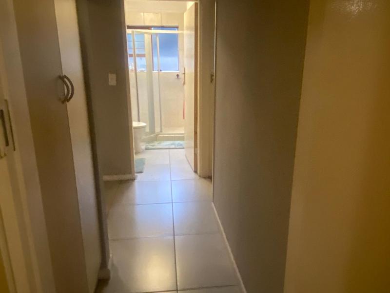 2 Bedroom Property for Sale in Lonehill Gauteng