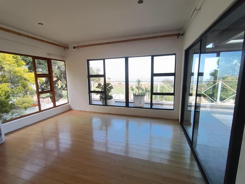 To Let 3 Bedroom Property for Rent in Dawnview Gauteng