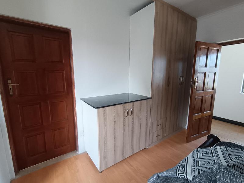 To Let 3 Bedroom Property for Rent in Dawnview Gauteng