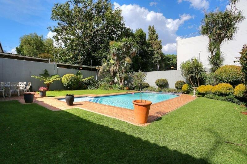 To Let 2 Bedroom Property for Rent in Eltonhill Gauteng