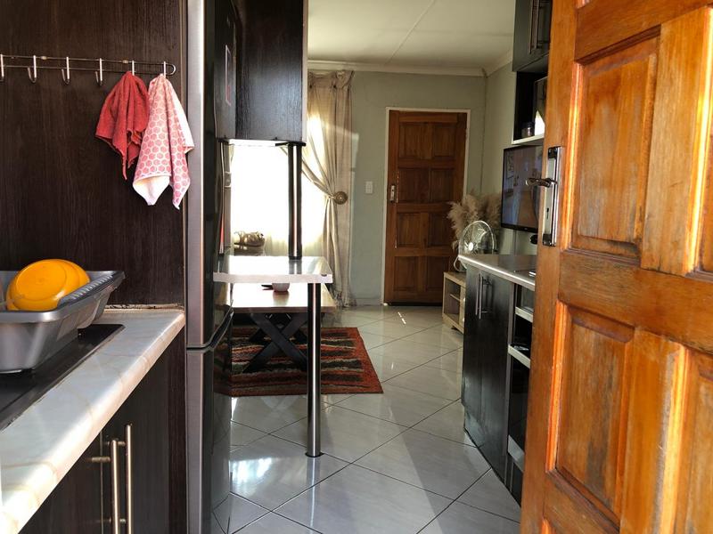 3 Bedroom Property for Sale in Rosslyn Gauteng