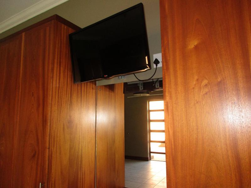 To Let 1 Bedroom Property for Rent in Retire at Midstream Gauteng