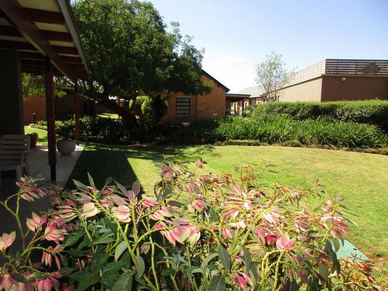 To Let 1 Bedroom Property for Rent in Retire at Midstream Gauteng