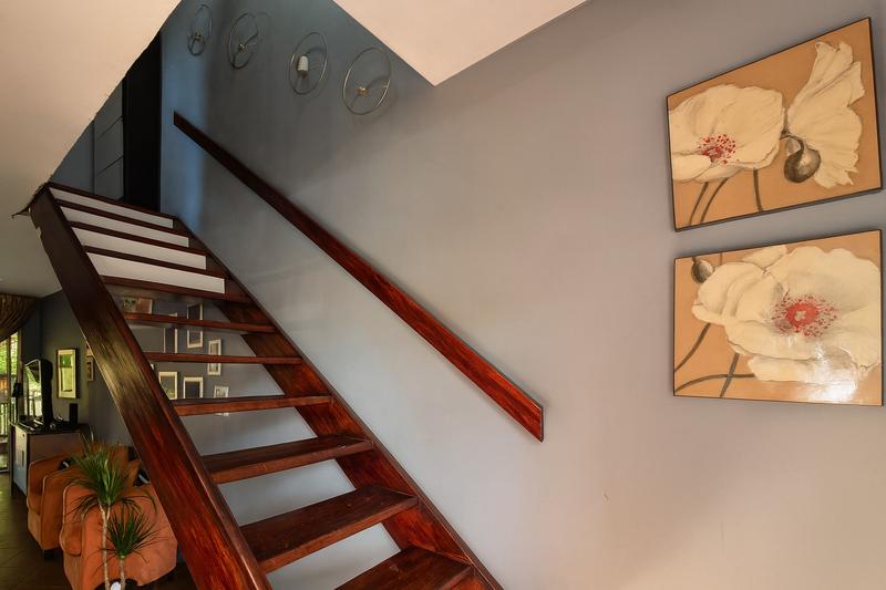 2 Bedroom Property for Sale in Faerie Glen Gauteng