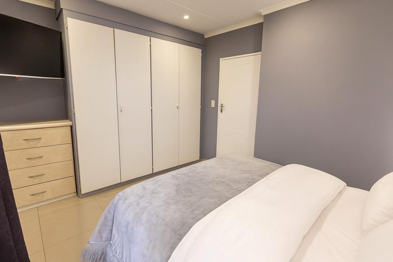 2 Bedroom Property for Sale in Faerie Glen Gauteng