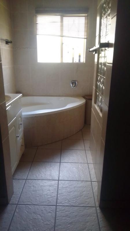 4 Bedroom Property for Sale in Beyers Park Gauteng
